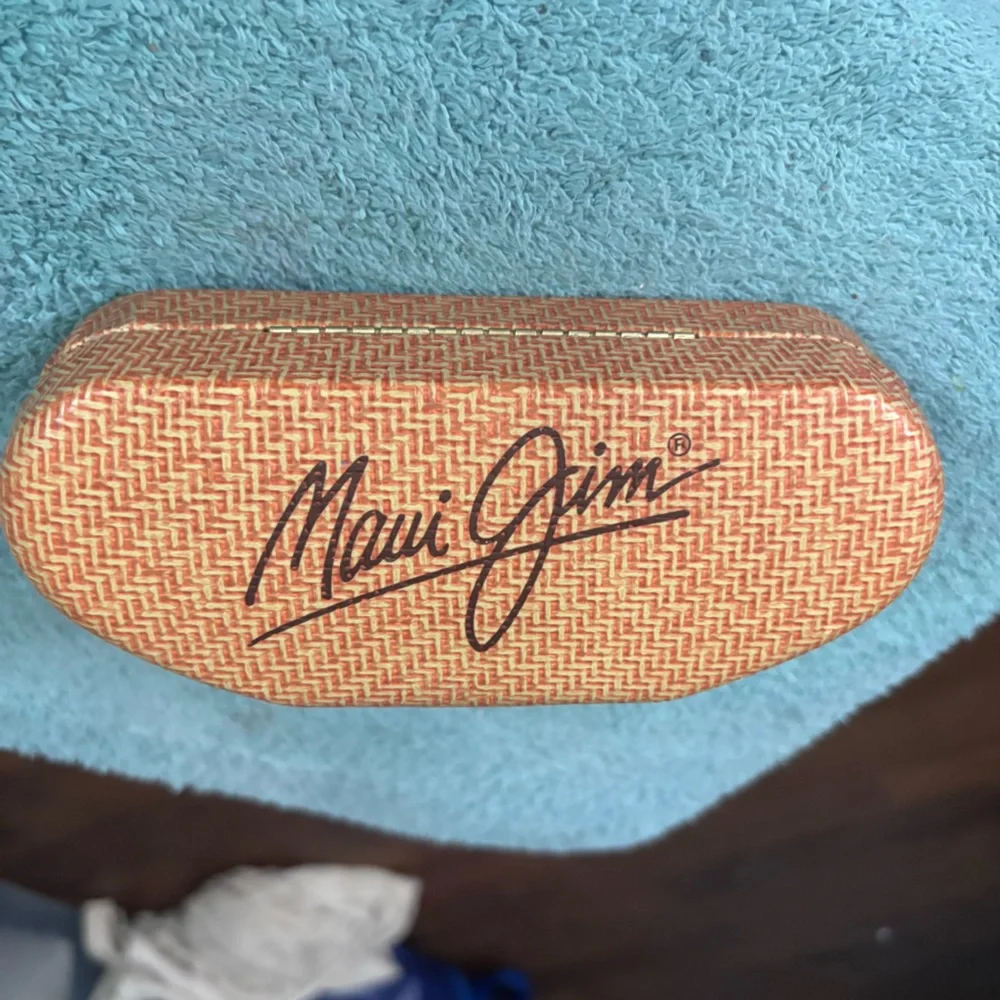 Maui Jim Tan Woven Sunglasses Case - Picture 2 of 9
